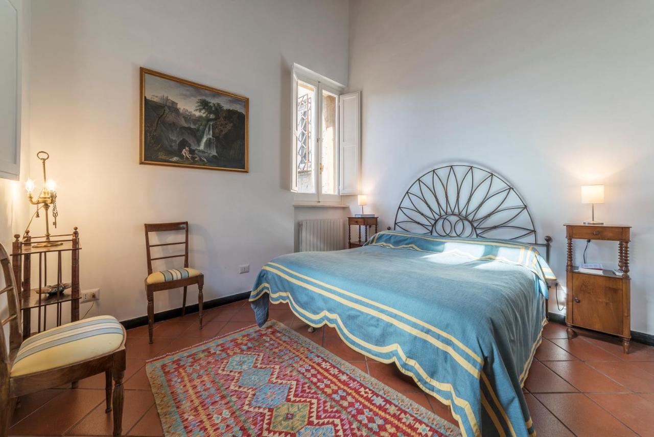 Three Bedrooms In World-famous Via Giulia - Fromhometorome * Rom