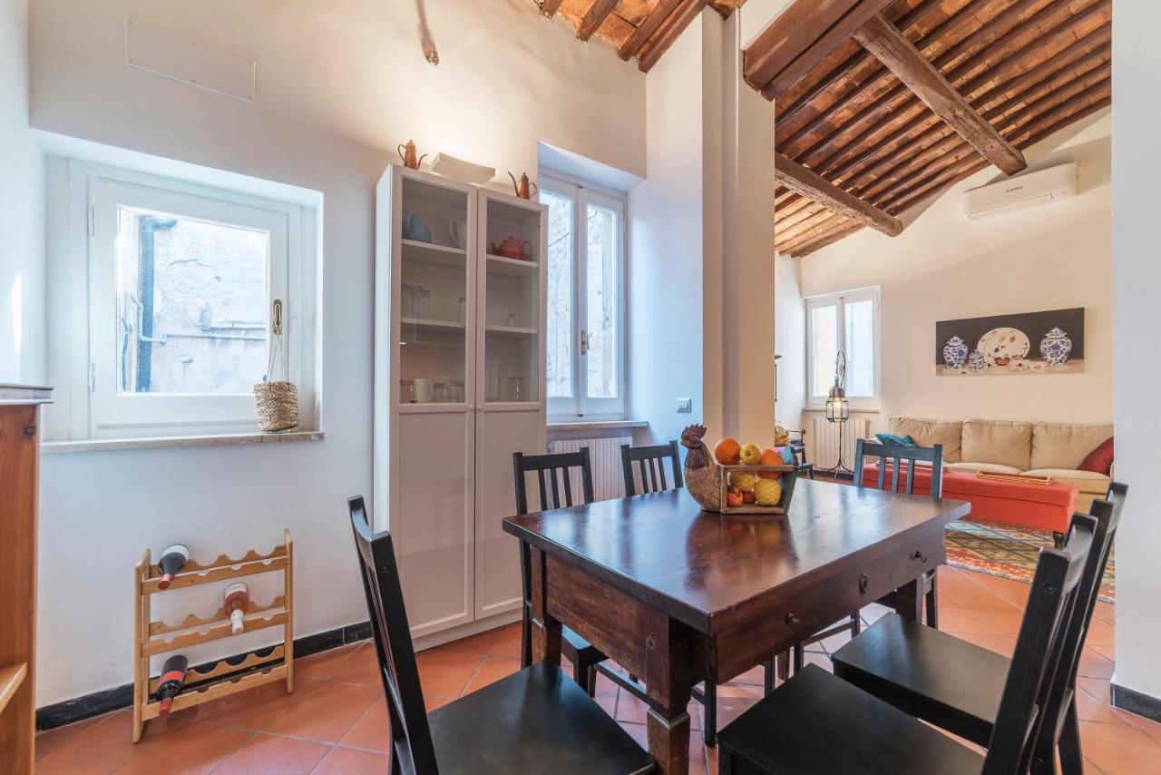 Lejlighed Three Bedrooms In World-famous Via Giulia - Fromhometorome *